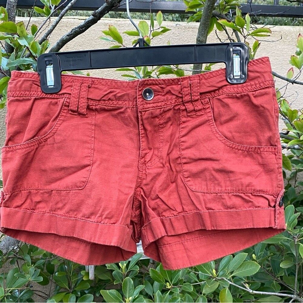 Dollhouse Copper Cuffed Shorts Sz 5 EUC! Vacation Summer Beach Cottagecore